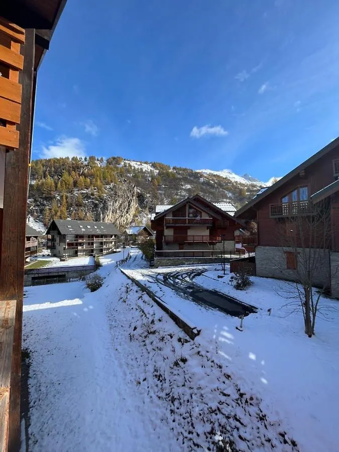 Apartment Appartement Valloire Galibier 4 Personnes Pied De Piste